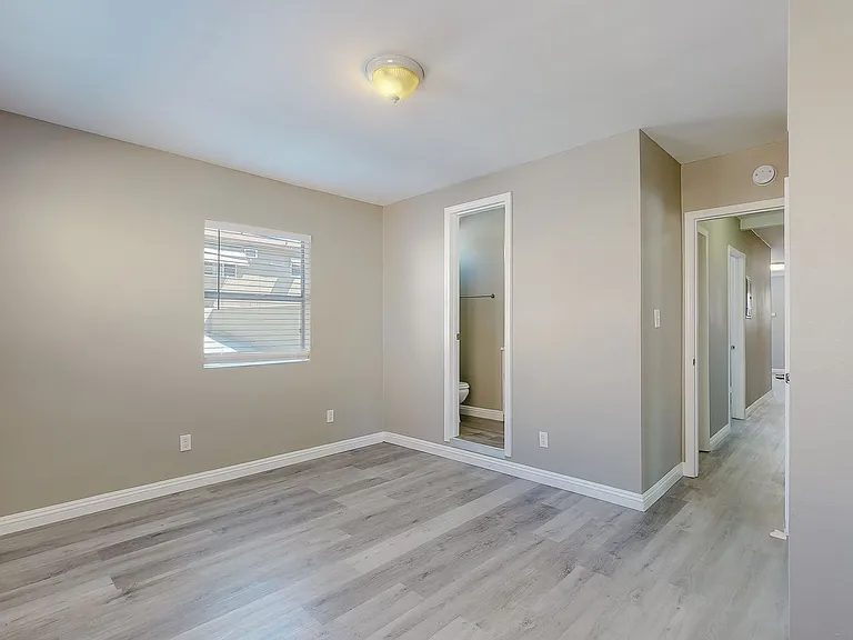 1818 N Kingsley Dr — Photo 52