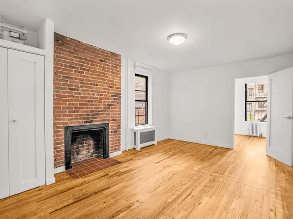 20 Cornelia Street image 1 of 10