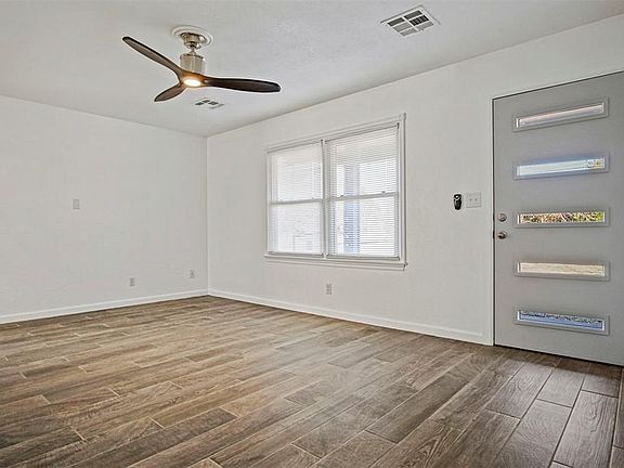 5th image of 1715 N Midwest Blvd