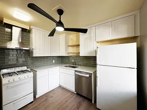3225 Cadillac Dr #3 Photo 1