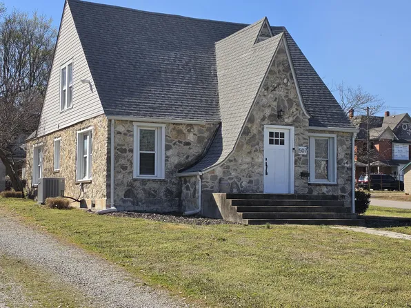 507 N Elm Street, Pierce City, MO 65723