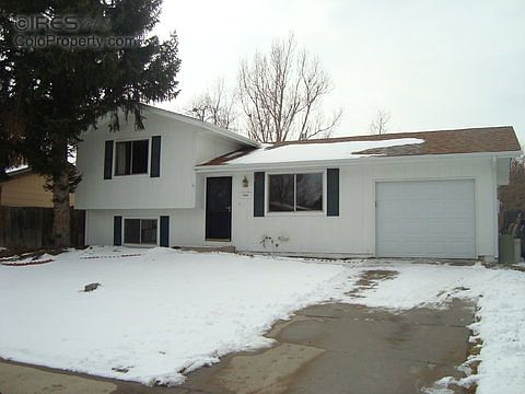 2nd image of 2411 33rd Ave