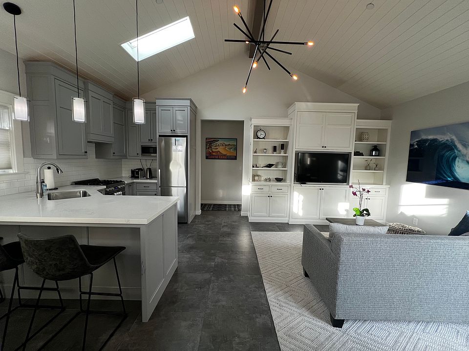 1st image of 319A Pacheco Ave #A