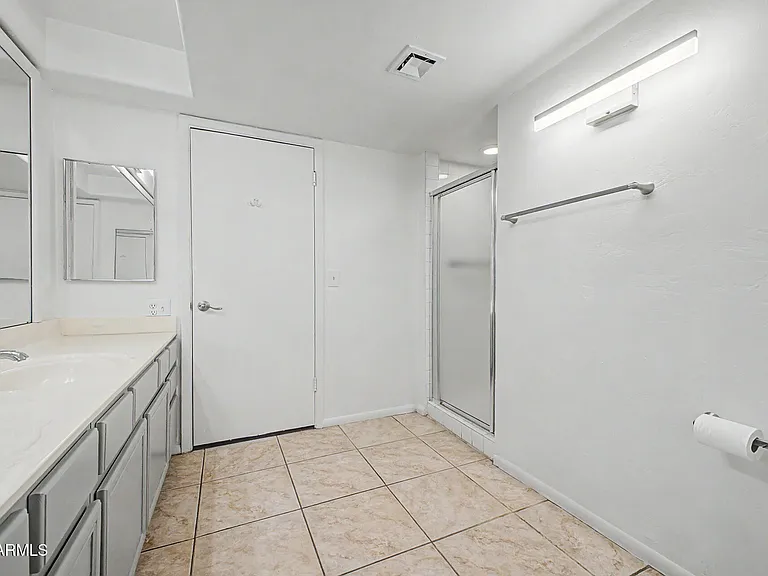 3734 E Montecito Ave — Photo 21