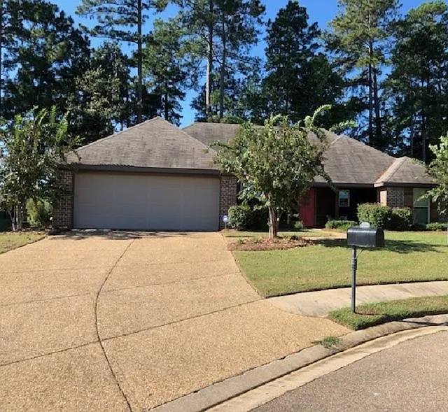 205 Glensview Cv photo 1