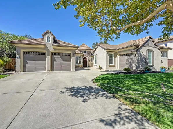 9315 Pinehurst Dr, Roseville, CA 95747