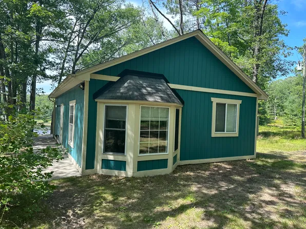 2643 S Ward Lake Rd, Branch, MI 49402