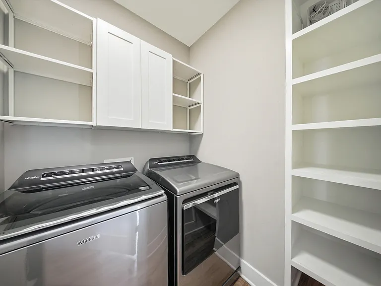 1602 Julia Maulden Pl — Photo 23