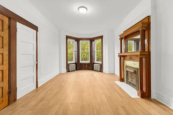 Rented by Corcoran | media 14