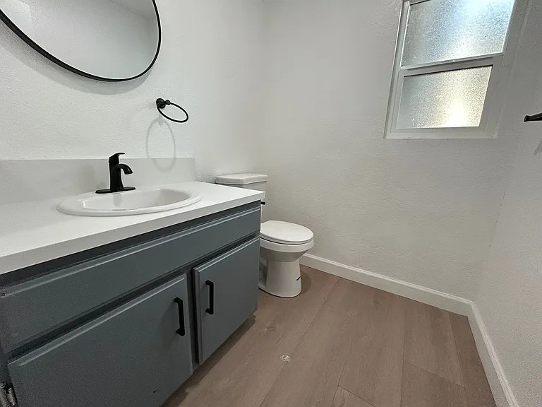 12040 Woodbridge Dr — Photo 6