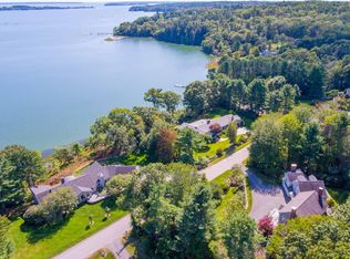 4 Ledge Rd, Cumberland Foreside, ME 04110