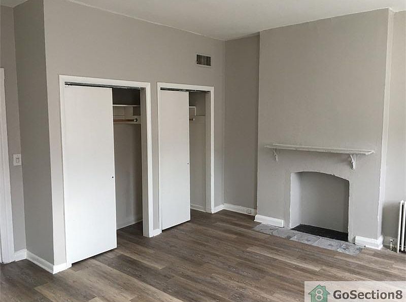 1st image of 2203 N Charles St APT 3