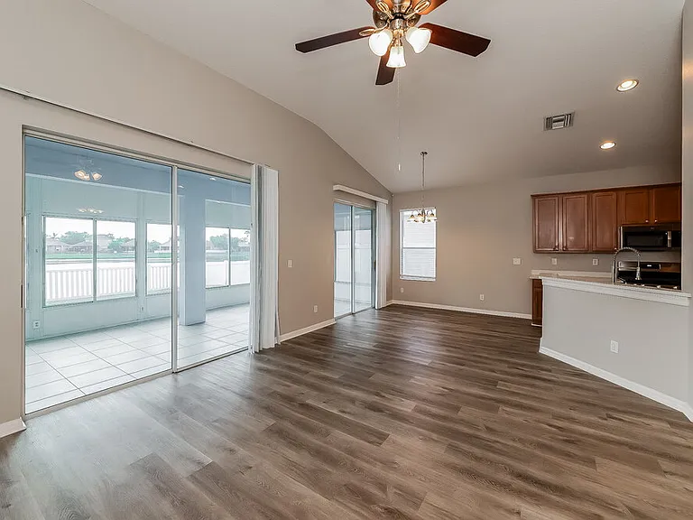 5110 Clover Mist Dr — Photo 3