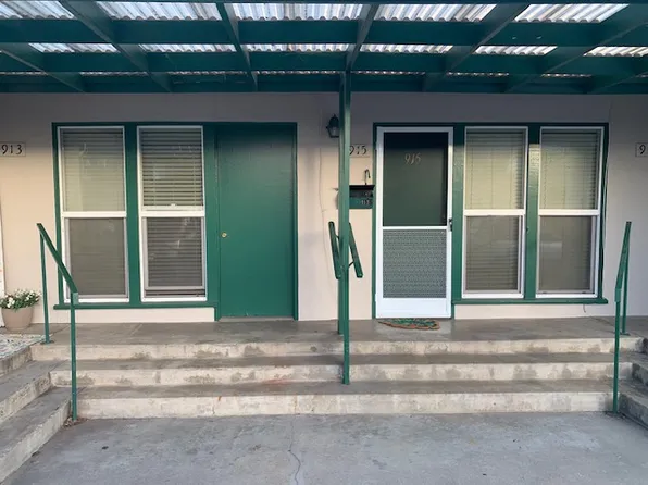 915 Padre Dr #915, Salinas, CA 93901