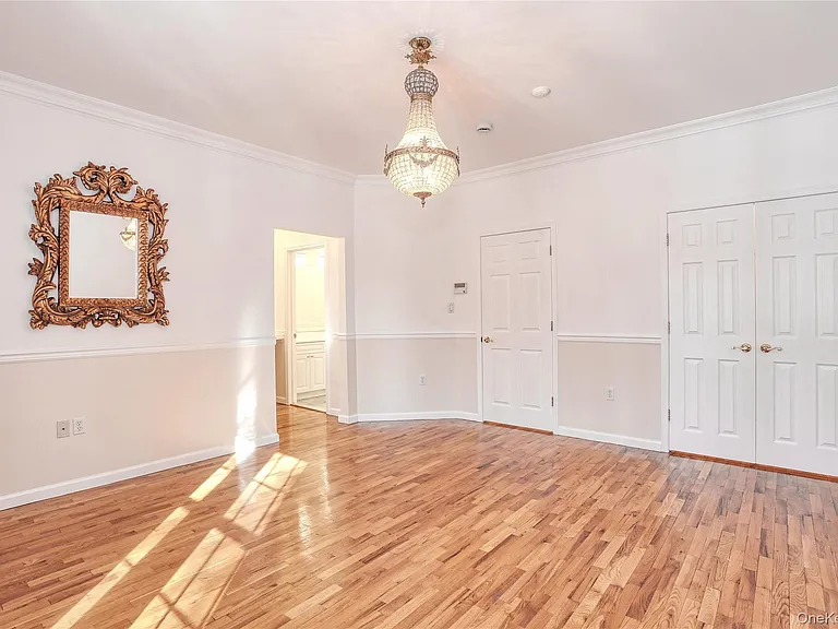 80 Alexander Ct — Photo 19