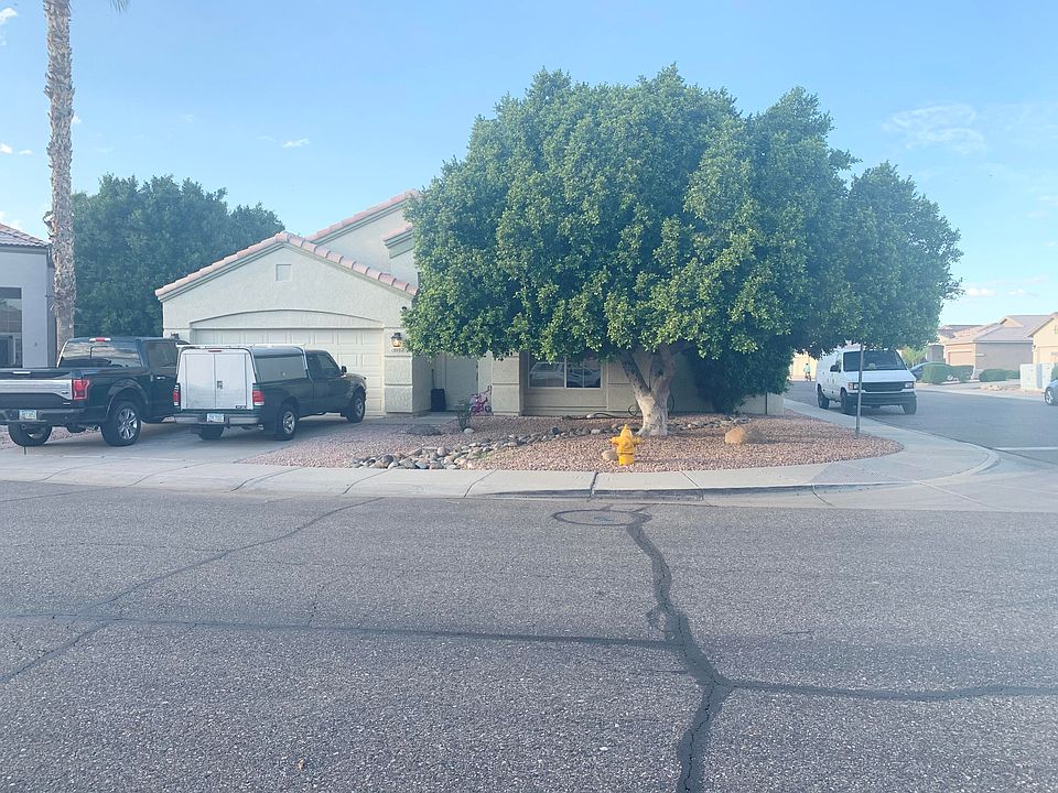 1st image of 10802 W Bermuda Dr