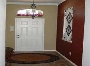 812 Koen Ln, Euless, TX 76040