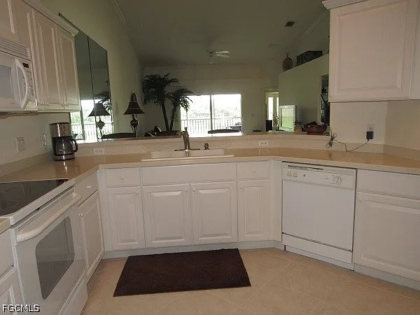 10537 Washingtonia Palm Way #4126 — Photo 11