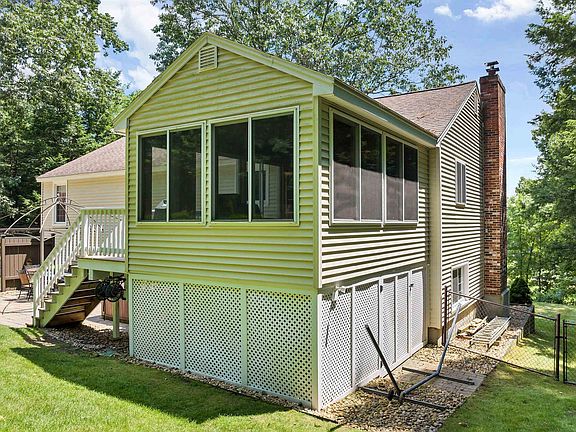 5th image of 22 Hampshire Drive