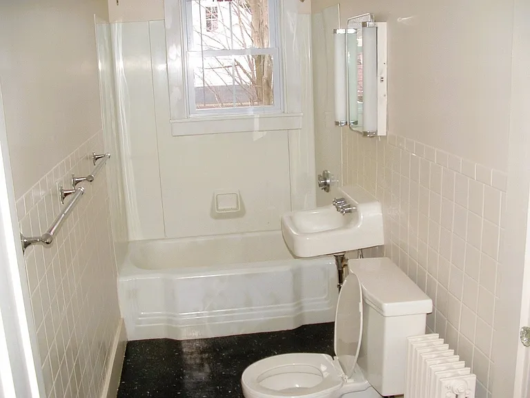 94-96 Highland St #5 — Photo 7
