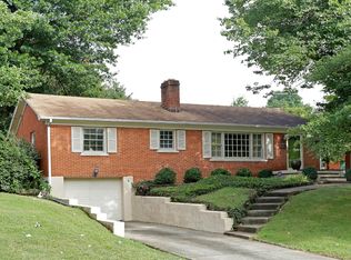 1833 Darien Dr, Lexington, KY 40504