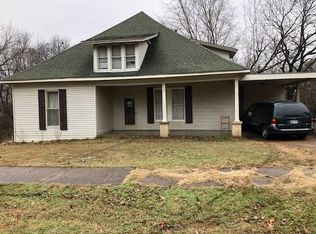 525 Main St, Friendship, TN 38034