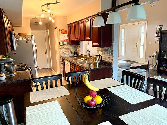 4th image of 345 Wisteria Dr #0