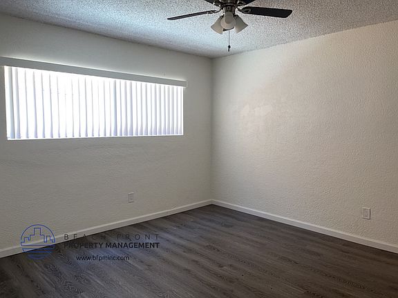 4th image of 1010 Orange Ave #2007