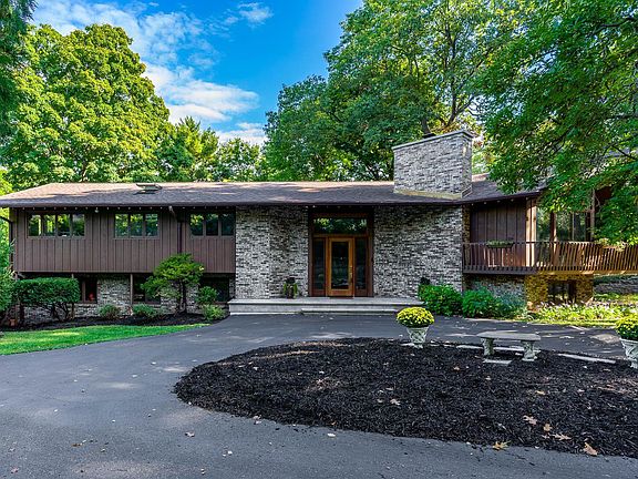 2nd image of 2616 Norwood Dr