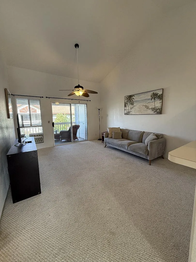 75-6081 Alii Dr D201 - Alii Lani D201 — Photo 2
