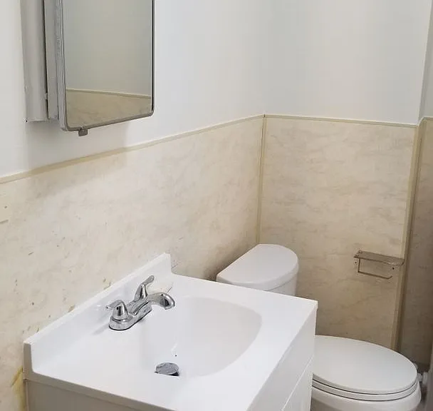 5211 Glenloch St — Photo 13