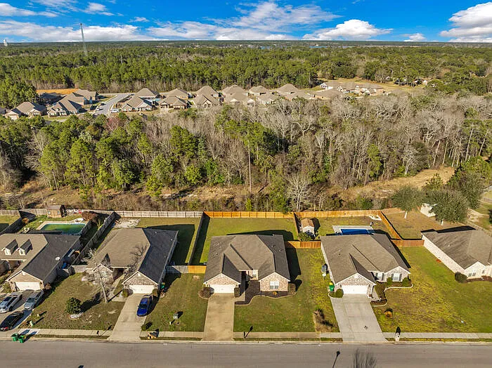 62 Tantallon Dr — Photo 33
