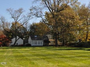 138 Hulls Farm Rd, Southport, CT 06890