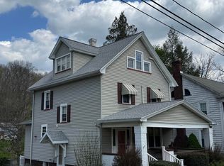 416 5th St, Tyrone, PA 16686