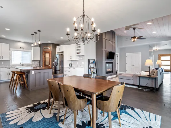 733 Cottonwood Ct, Whitefish, MT 59937