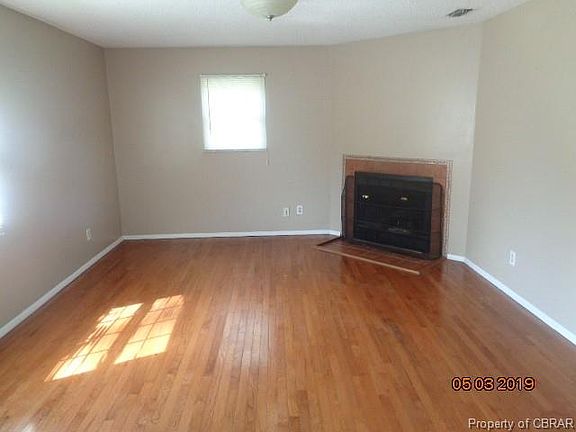 5th image of 105 Alice St