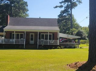 38 Buttercup Ln, Roanoke Rapids, NC 27870