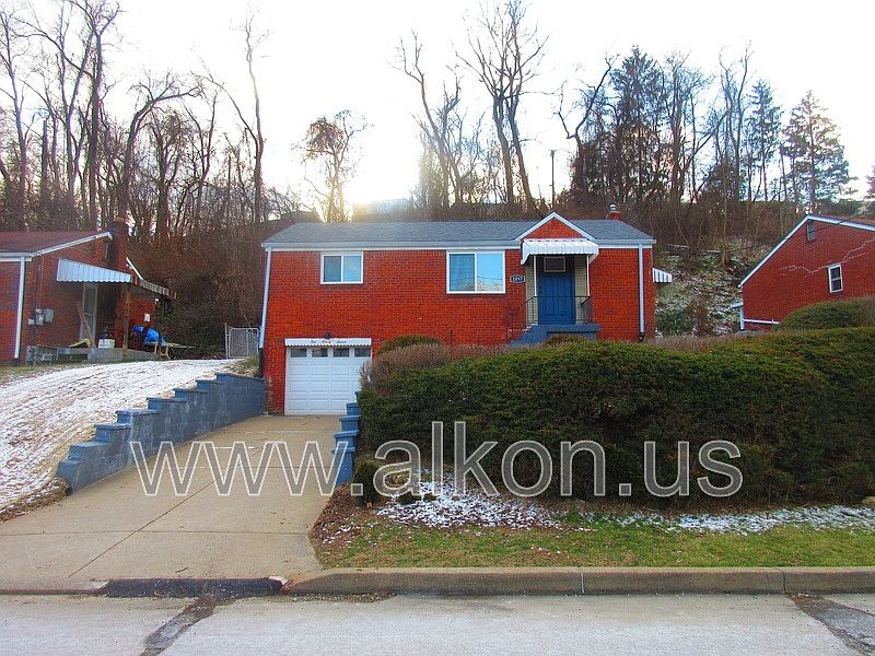 1st image of 1097 Roseanne Ave