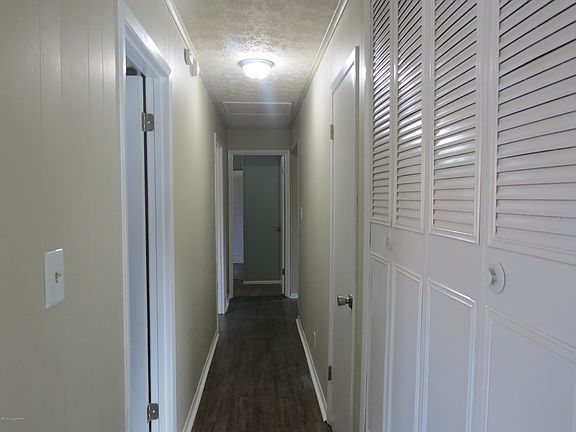 5th image of 6701 Rebecca Ln