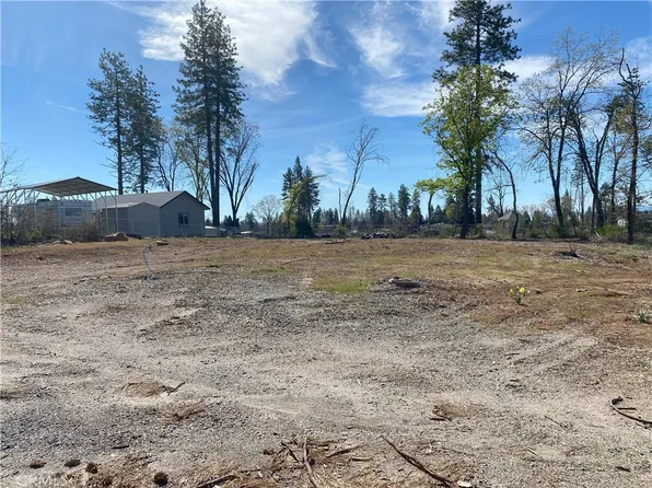 1044 Rainbow Ln, Paradise, CA 95969