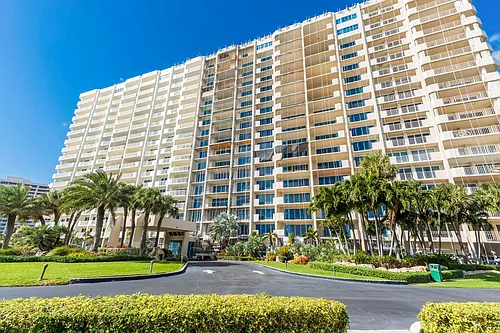 4301 N Ocean Blvd Photo 1