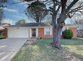 6219 Cool Springs Dr, Arlington, TX 76001