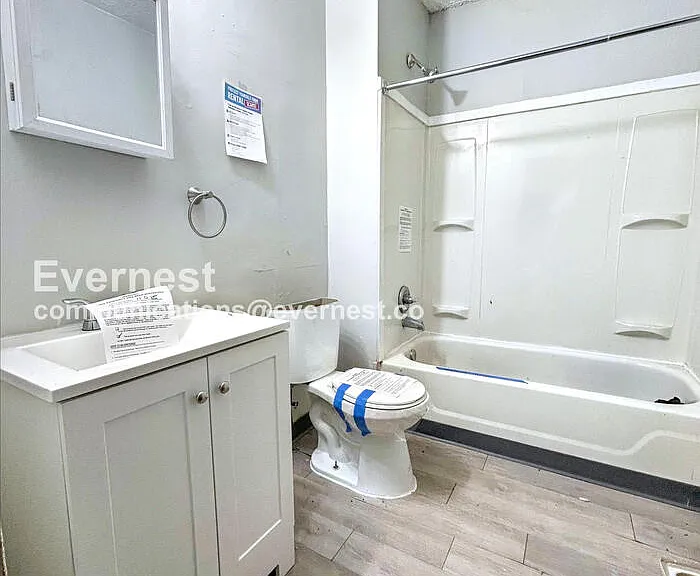12110 Lenacrave Ave #2 — Photo 12