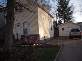 918 Fountain St NE, Grand Rapids, MI 49503