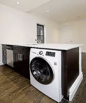 1st image of 42 Sidney Pl APT 6