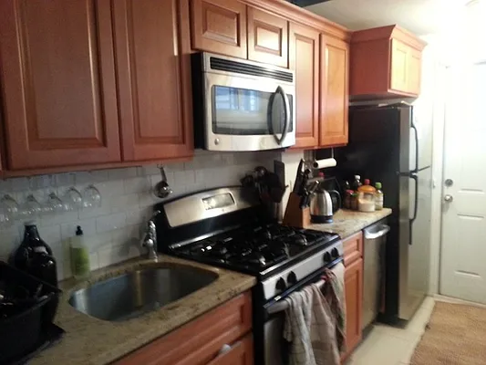 Rented by MCR Realty | media 23