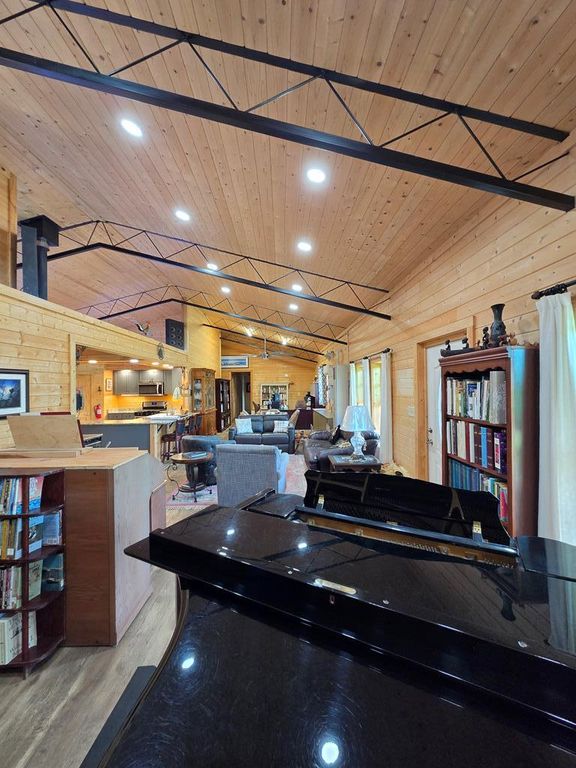 1302 Cummingsville & Sparkmantown Rd, Doyle, TN - View 4
