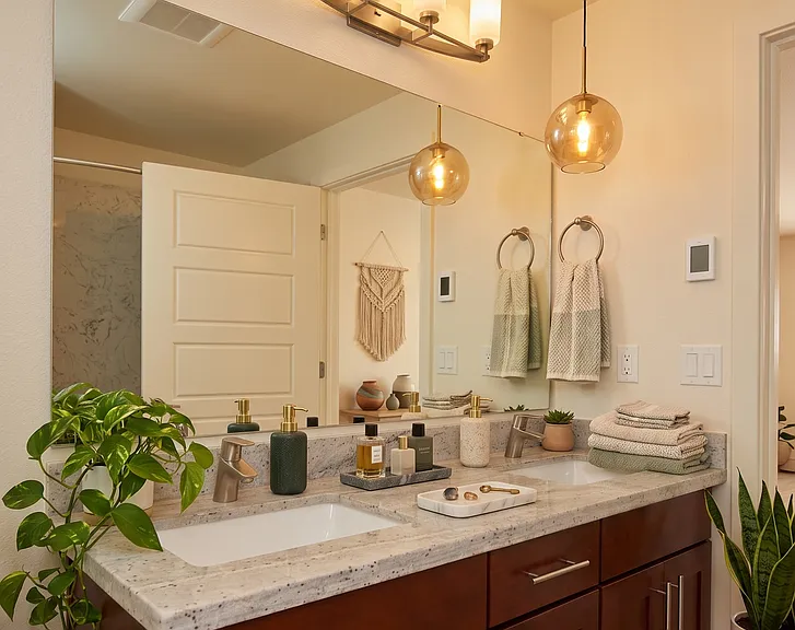 8732 Phinney Ave N #103 — Photo 16