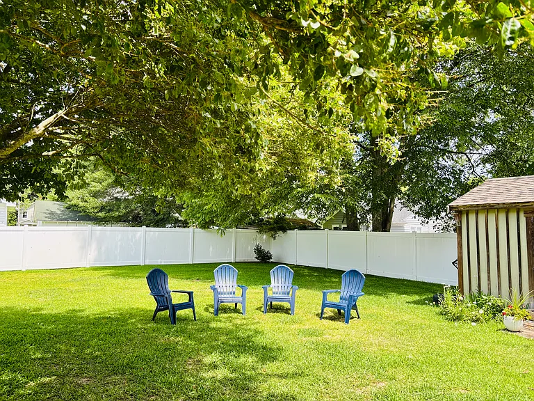1208 Preyer Ave — Photo 12