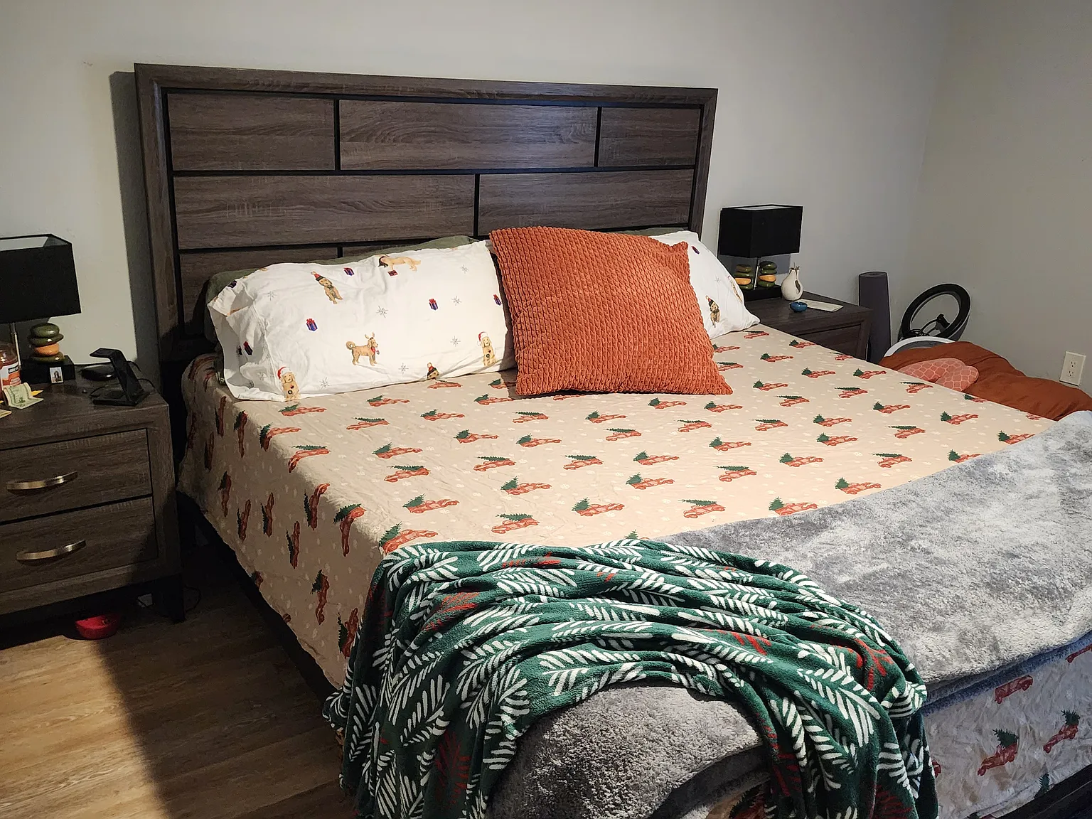 1952 Toucan Way — Photo 3